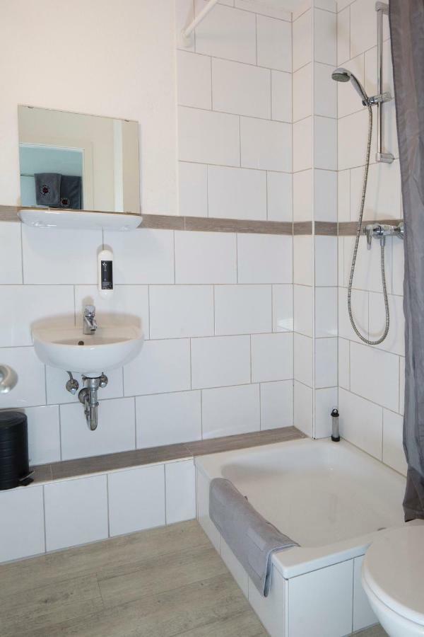 Flensbed Hotel & Hostel Flensburg Ngoại thất bức ảnh